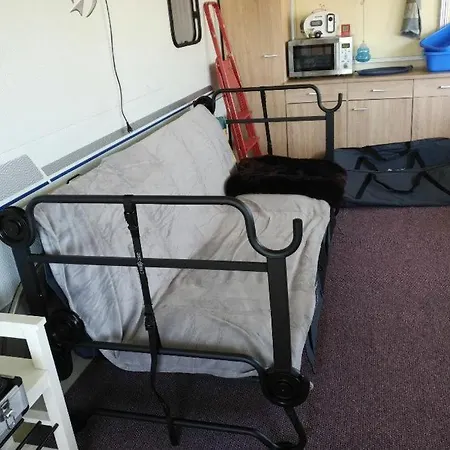Campsite Wohnwagen Mit Festem Vorzelt - Incl. *