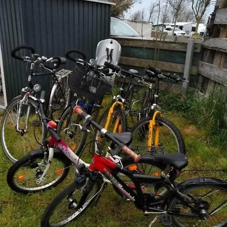 Wohnwagen Mit Festem Vorzelt - Incl. Fehmarn
