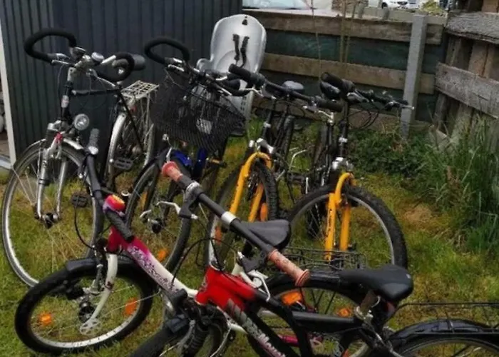 Wohnwagen Mit Festem Vorzelt - Incl. Fehmarn